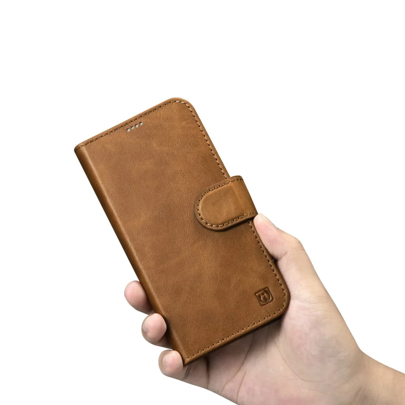 iCarer Oil Wax Wallet Case 2in1 etui iPhone 14 skórzany pokrowiec z klapką Anti-RFID brązowy (WMI14220721-TN) - obrazek 10