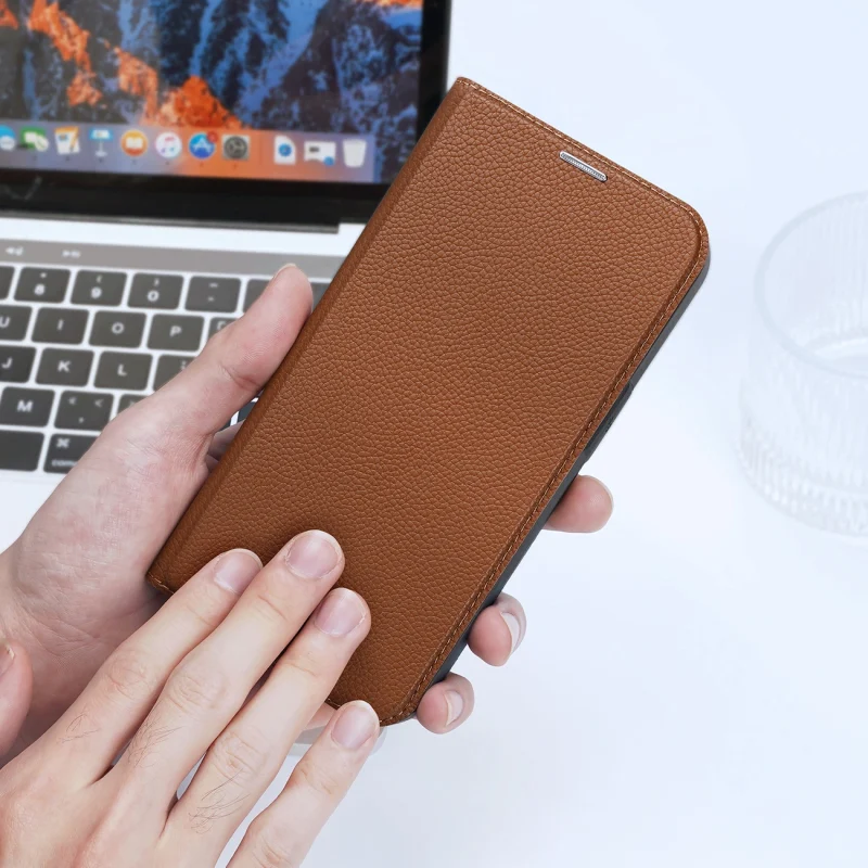 Dux Ducis Skin X2 etui do iPhone 14 Plus pokrowiec z magnetyczną klapką brązowy - obrazek 8