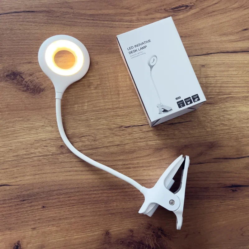 Bezprzewodowa lampka LED do czytania z klipsem + kabel micro USB czarny - obrazek 8