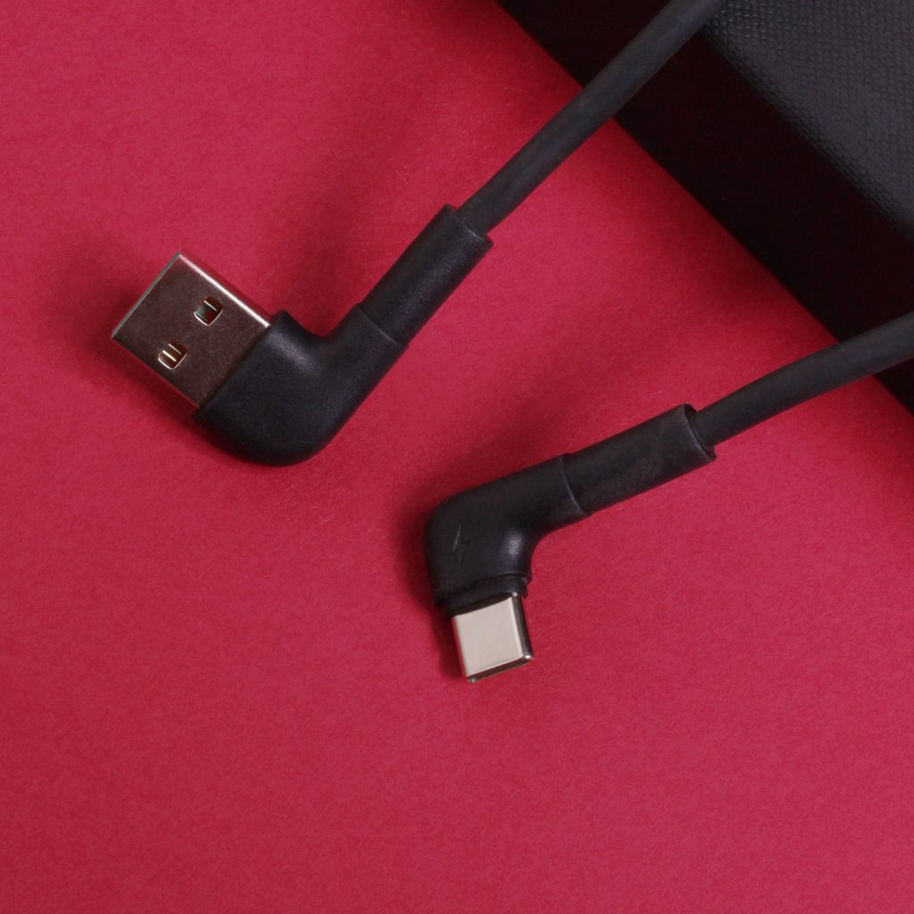 Maxlife kabel kątowy MXUC-09 USB - USB-C 1,0 m 3A czarny - obrazek 5